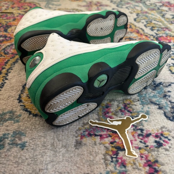 Jordan 13 Retro ‘Lucky Green’ - Picture 6 of 7